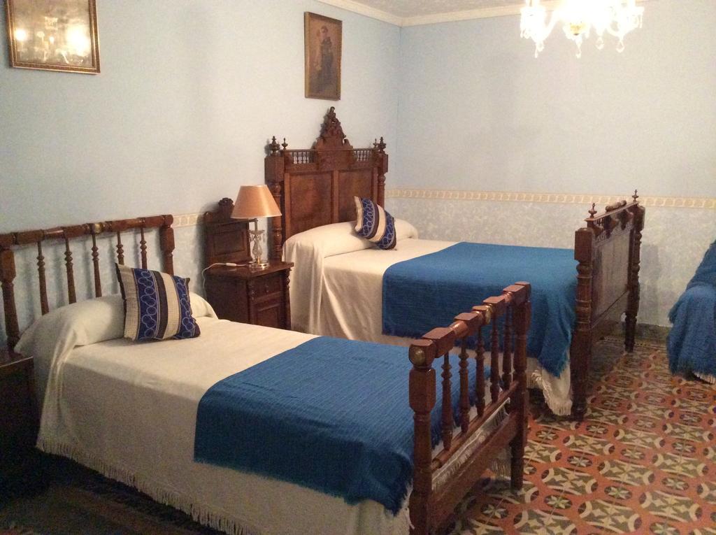 Senorio De Monterruiz Pension Casas de Santa Cruz Buitenkant foto